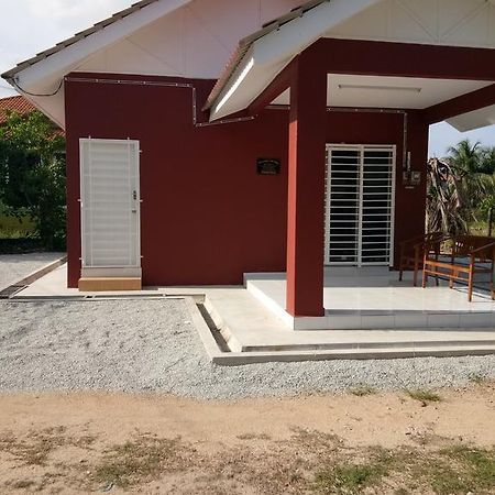 Homestay Azmi Zita Kuala Terengganu Eksteriør bilde